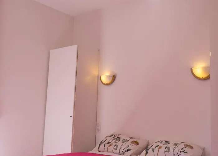 Casa Monica Cargese - Roseroom - Chambre D Hote